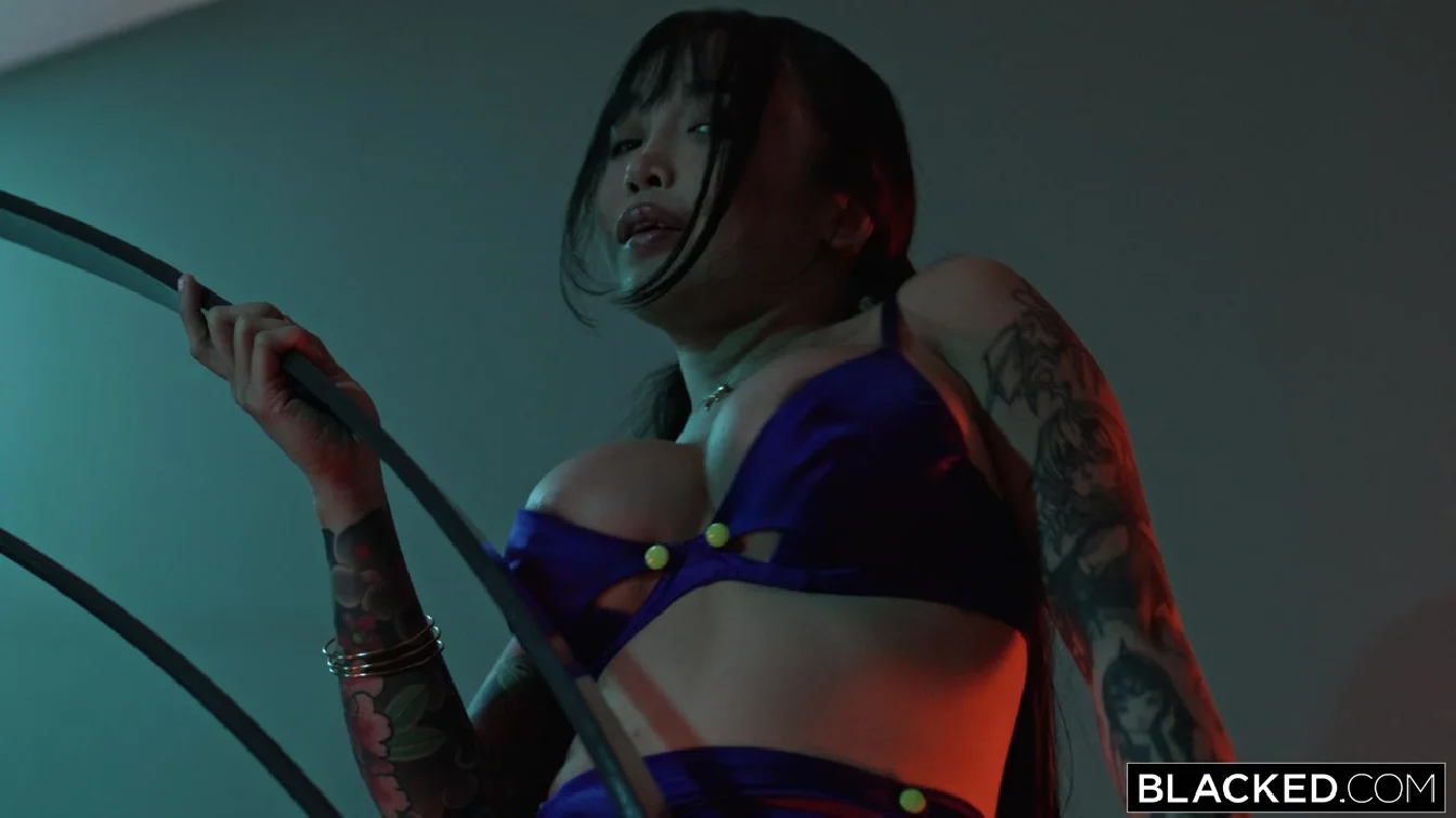 Blacked Sakura Tattooed Babe Trades BF For BBC XXX
